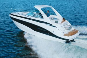 Carefree Boat Club cabin-cruiser-01  