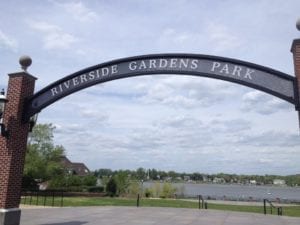 Carefree Boat Club Riverside-Gardens  