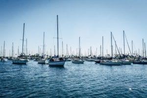 Carefree Boat Club boat-bg-3  