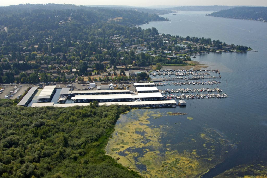 Lake Washington - Bellevue Club - Carefree Boat Club