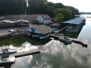 Carefree Boat Club DCIM/102MEDIA/DJI_0170.JPG  