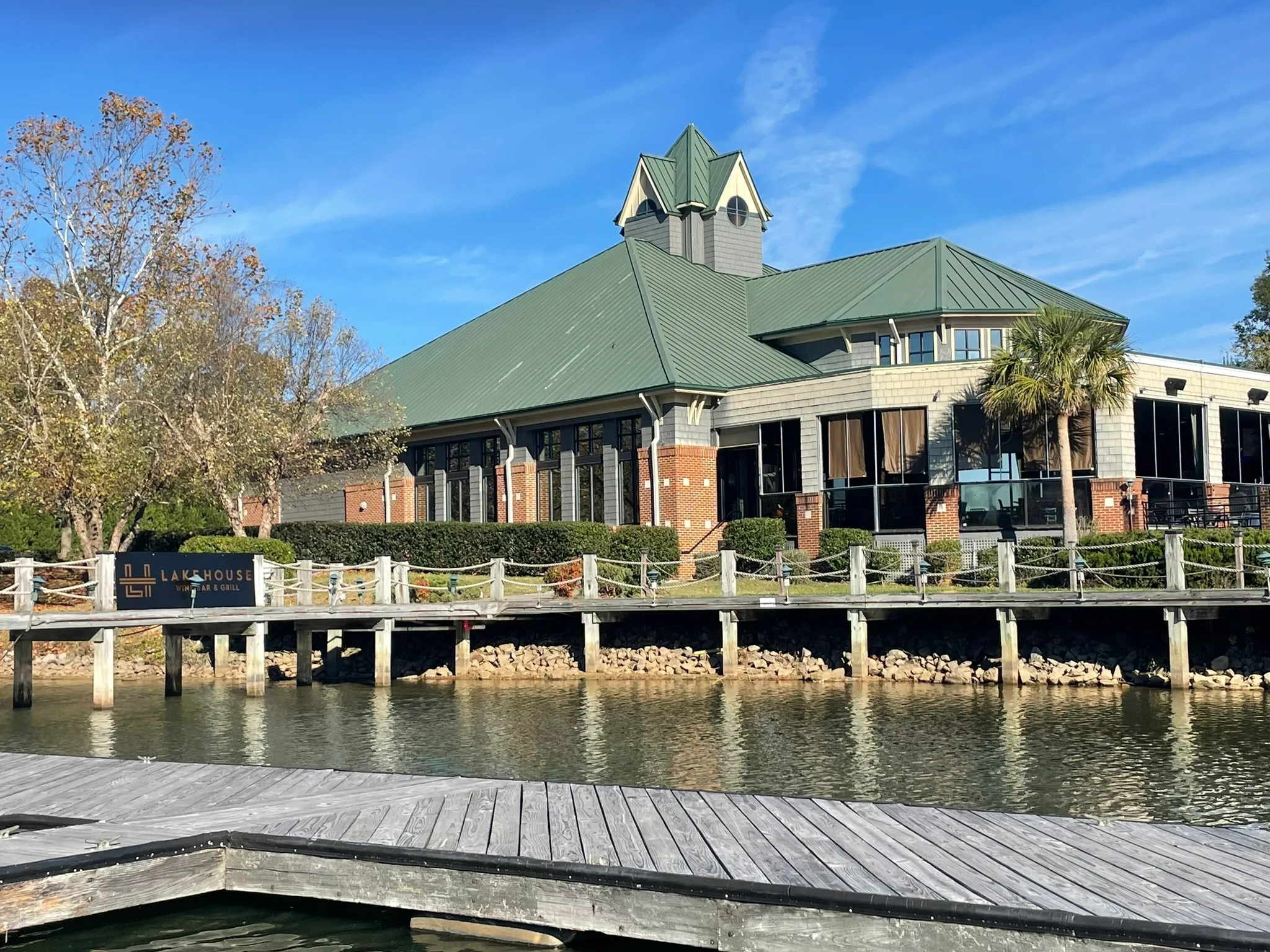 Lake House Wine Bar & Grill