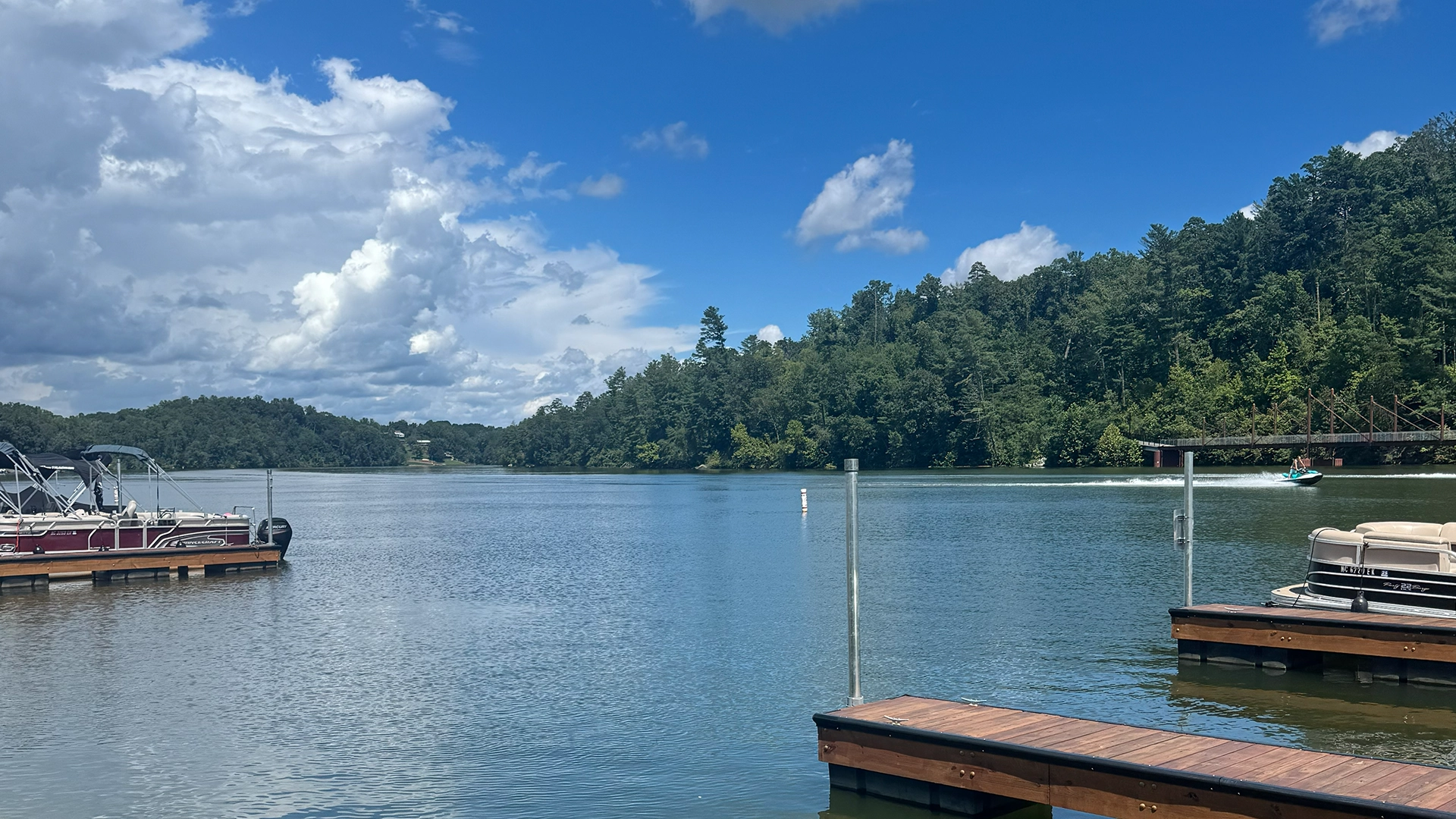 https://carefreeboats.com/wp-content/uploads/2025/06/hickory-dock-view-1920x1080-1.webp