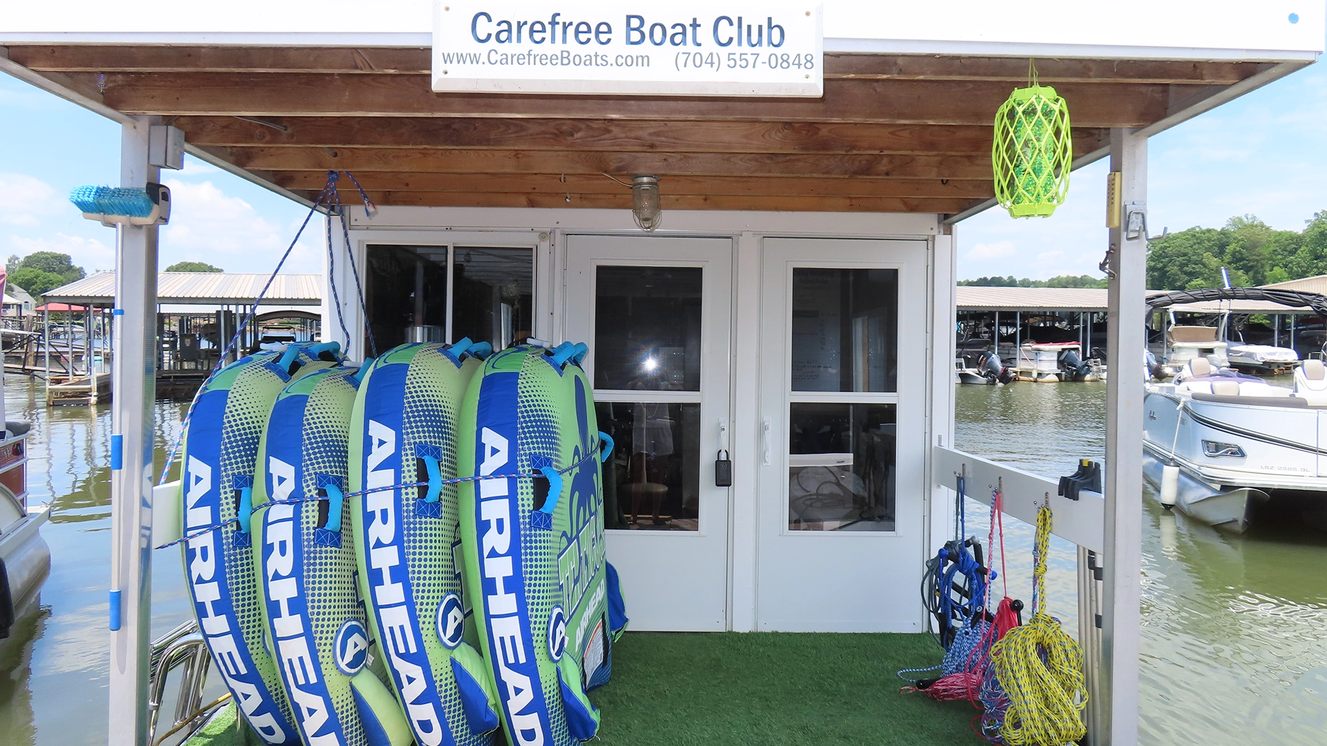 https://carefreeboats.com/wp-content/uploads/2025/06/ht-office-tubes-1920x1080-1.webp