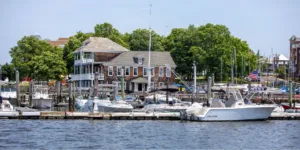 Marina and waterfront boating lifestyle in Red Bank NJ
